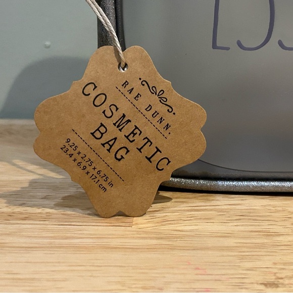 Rae Dunn ESSENTIALS Cosmetic Bag. Brand New With Tags. - Picture 3 of 6